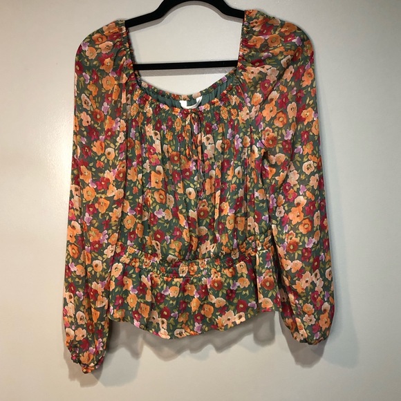 Lauren Conrad Floral Long Sleeve Top NWT - Picture 2 of 7